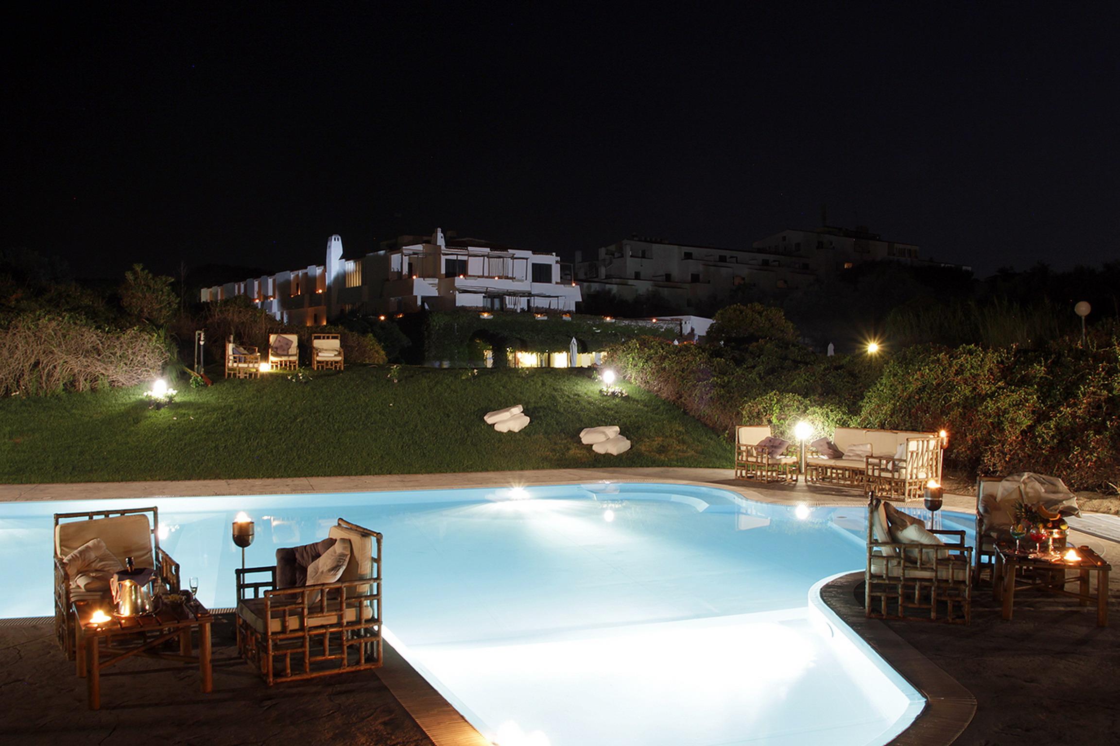 Hotel Della Baia バイア・ドミツィア エクステリア 写真